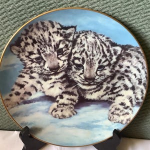 Vintage 1982 Snow Babies Snow Leopards Plate by Hackett American Collectors