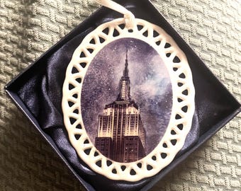 Vintage Limited Edition Collectors Series IV Milk Glass Ornament  Showing Empire State Building