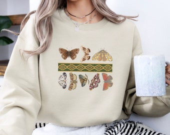 Moth Gildan Sweatshirt, Insect Sweatshirt, Bug Sweatshirt, Perfect gift for Mom, Dad or someone who loves Moths, Insects and Bugs