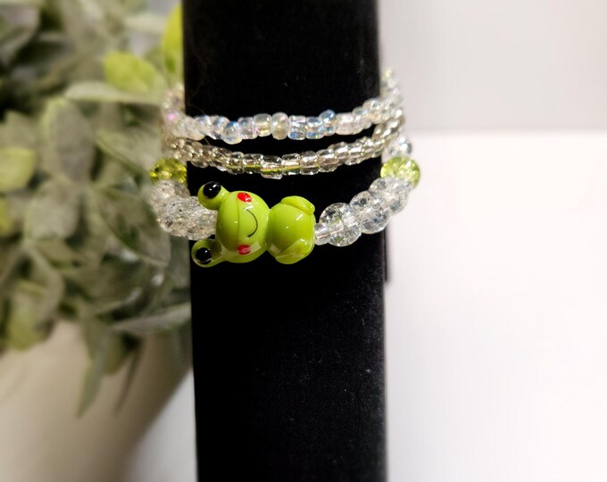 Lampwork Beaded Bracelet - Frog lampwork, glass beads, and seed accent bracelets. Stretch Bracelet Set of 3