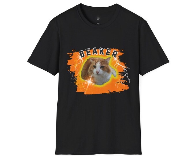 Custom Pet T-Shirt - Personalized Pet Name and Photo, Dog Lover Gift, Cat Owner Shirt, Animal Portrait Tee, Pet Memorial Apparel