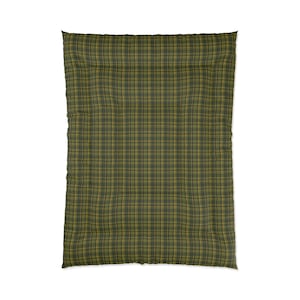 Westy Westfalia Green Cozy Plaid Comforter - Warm Bedding for Autumn, Winter, Lodge Decor, Gift for Homeowners, Seasonal Style