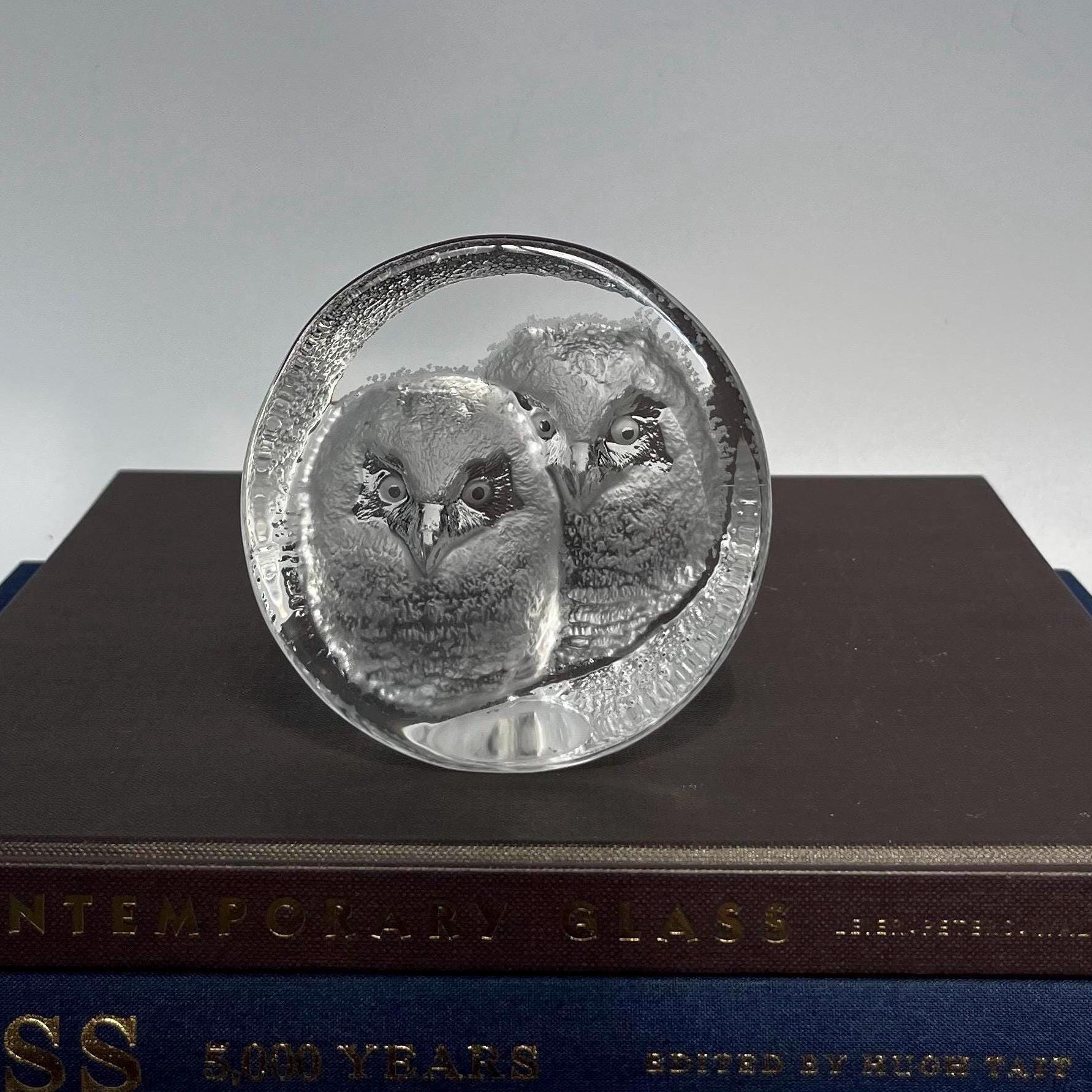 Owl Paper Weight, Vintage Mats Jonasson Signature Collection Crystal Hand Made,signed/ label Sweden