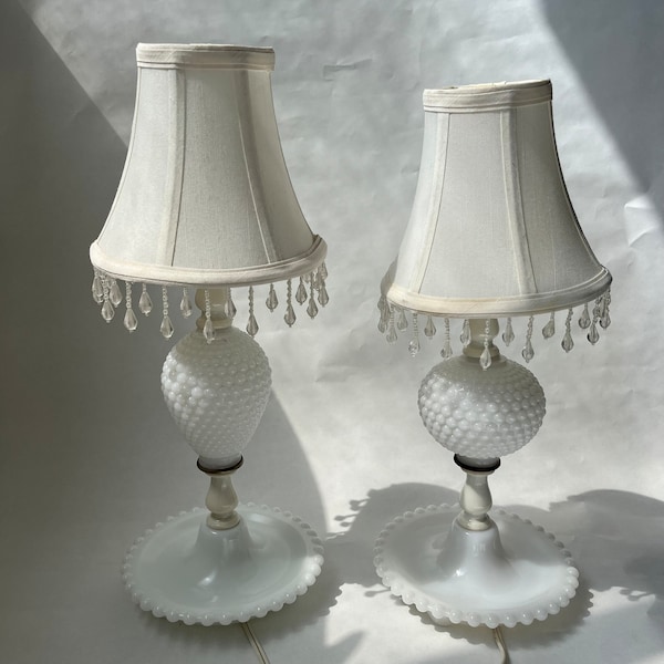 1950s Working Lamp, Milk Glass Hobnail, Home Decor, Retro Vintage Decor, Housewarming