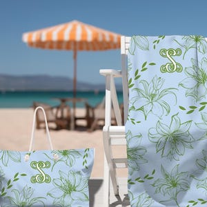 Toalla de playa personalizada Toalla de playa personalizada Toalla de playa con monograma Linda toalla de playa Toalla de piscina Linda toalla para ella Regalo de cumpleaños personalizado para ella