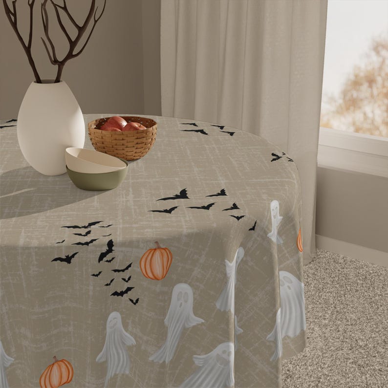 Halloween-Tischdecke mit Geistern und Fledermäusen, gruselige Tischdecke für Esszimmer und Küche, runde und quadratische Tischdecke für Halloween-Dekorationen Bild 13