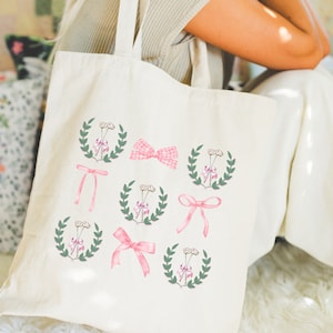 Golf tote bag, golf gifts for women, golf accessories for women, coquette golf bag, girls golf trip, golf bachelorette, golfing tote bag