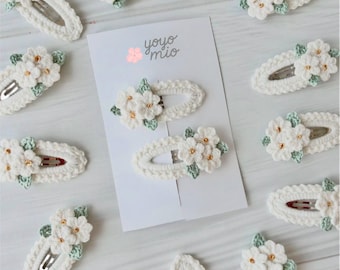 Handmade White Flower Crochet Hair Clip – Elegant Cotton Hair Accessory with Gold Bead, Floral Barrette