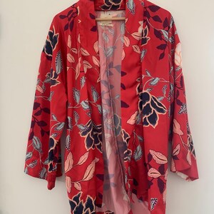 Red Floral Kimono Style Wrap – Urban Outfitters Boho Festival Robe image 2
