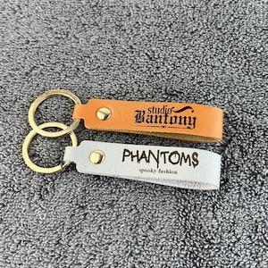Personalized Leather Company Logo Keychain: Corporate Brand Accessory