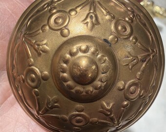 Antique Intricate Victorian Brass Door Knob Handle Set Round 2” Hardware