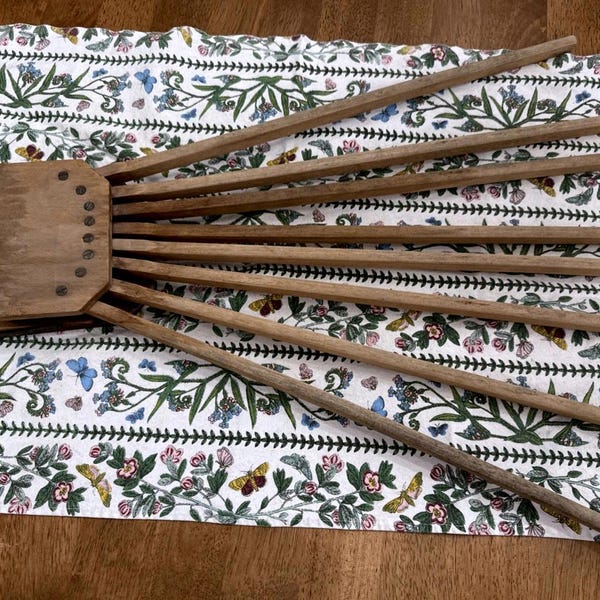 Vintage Clothes Drying Rack Antique Primitive Wood Wall Mount Laundry Dryer