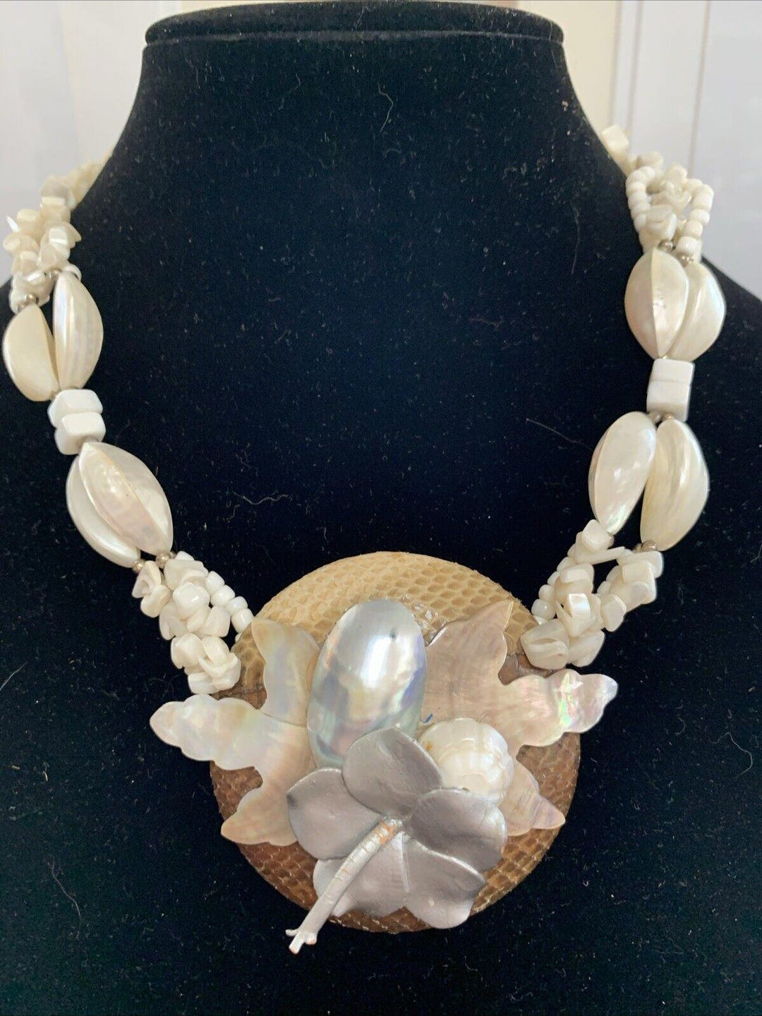 Seashell Rattle Vintage Artisan Natural Seashell & Rattlesnake Large Statement Necklace ...