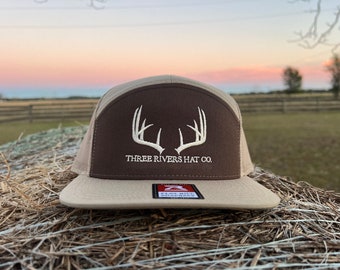 Whitetail Rack - Deer Hunting - Flat Bill Richardson 168 7 panel SnapBack Hat