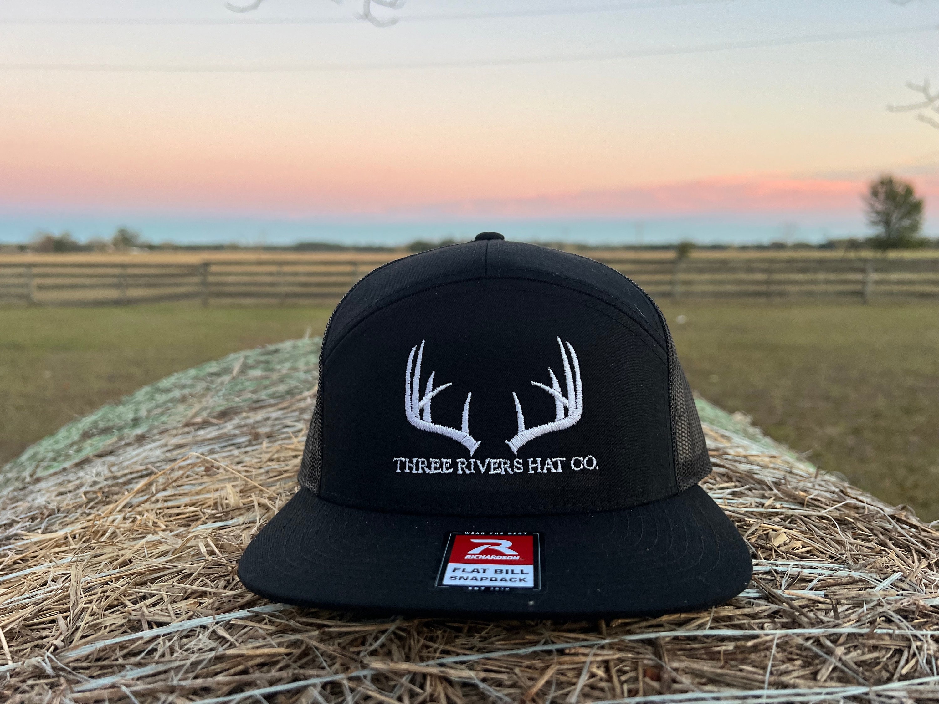 Flat bill hunting hats hotsell
