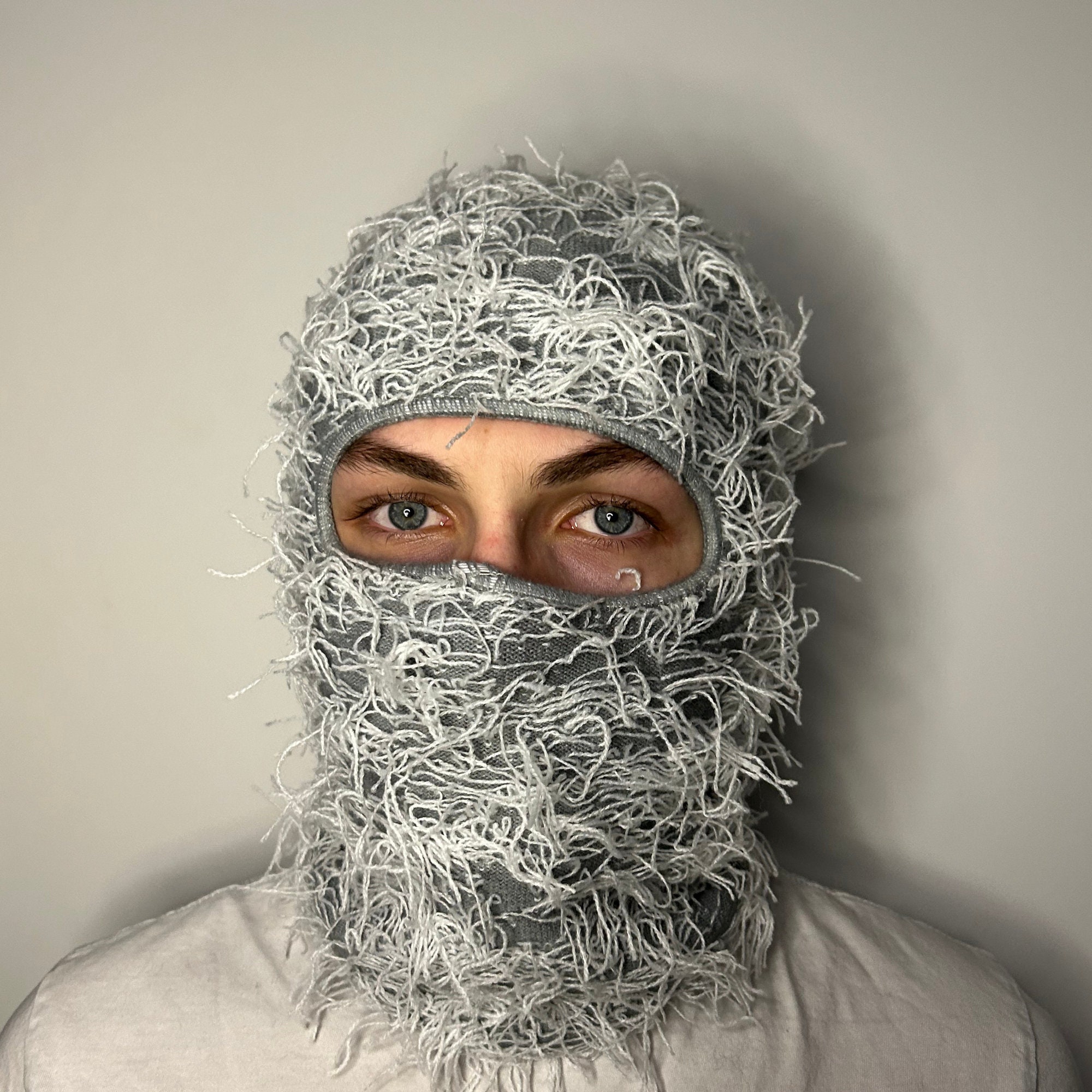 T.Grace 伊勢しめ縄 Grey & White Distressed Balaclava Ski Mask Soft Knitted