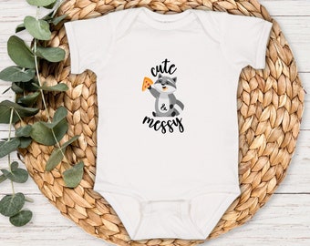 Racoon Baby Bodysuit, Cute and Messy Racoon Bodysuit, Cute Bodysuit, Baby Gift, Newborn Gift, Cute Animal Bodysuit, Cute Baby Outfit