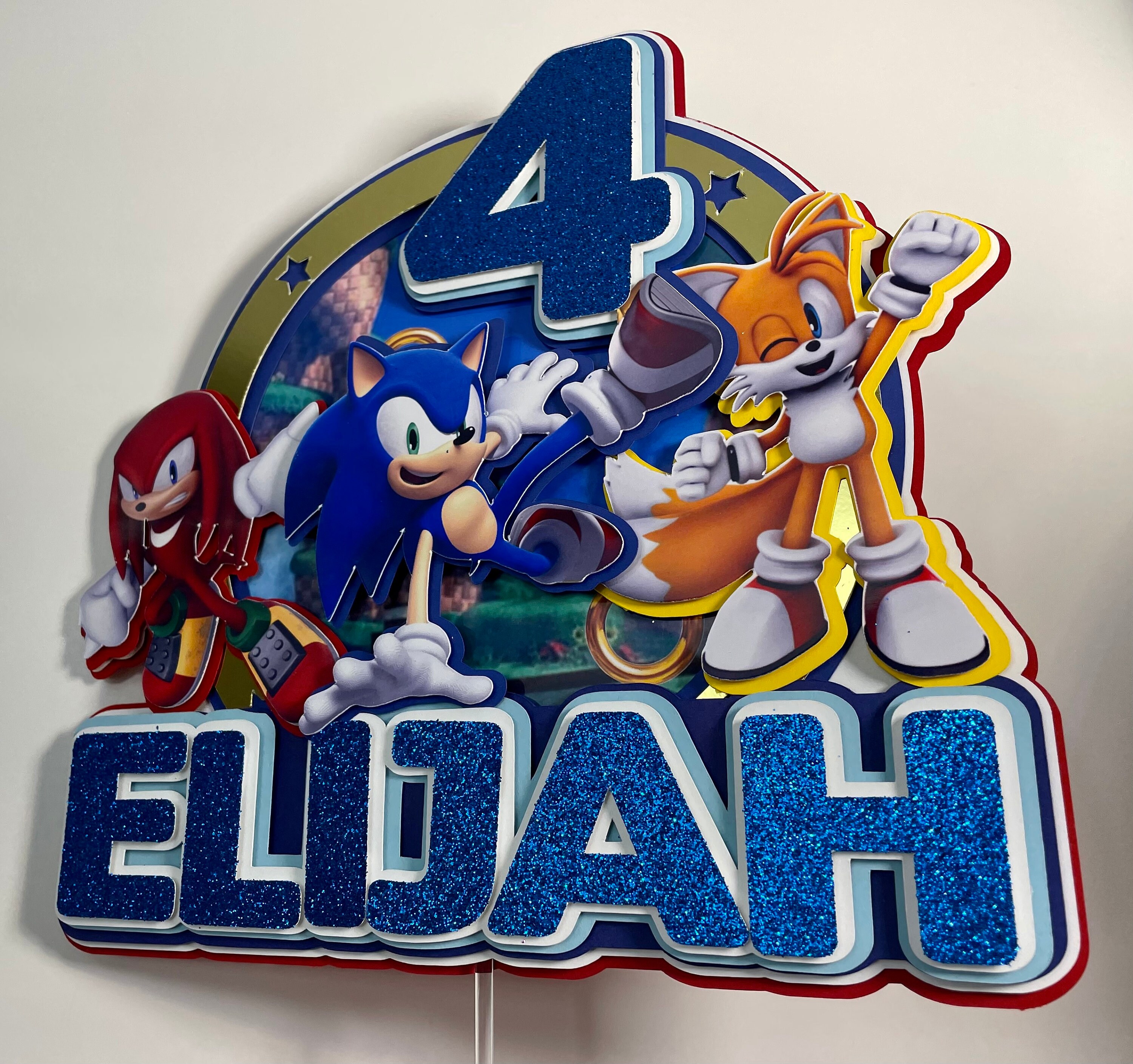 thumbnail image 2 of Personalised Sonic The Hedgehog Cake Topper – Edible Icing Sheet Or Wafer (UK Made) 2 of 5