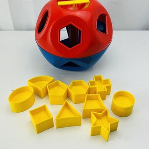 1970s TUPPERWARE Shape-O Ball Sorter Childs Toy Complete Puzzle