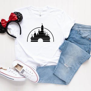 Disney Castle Shirt, Disney Vintage, Disney Family Shirt, Disney Castle Shirt, Disney Retro Shirt, Disneyworld Shirt, Disneyland Shirt