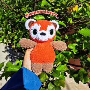 Red panda with small tail