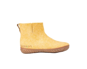 Handgemaakte outdoorschoenen met rubberen zool - Mosterdgeel - Eco-vriendelijke schoenen - Gemaakt van pure wol