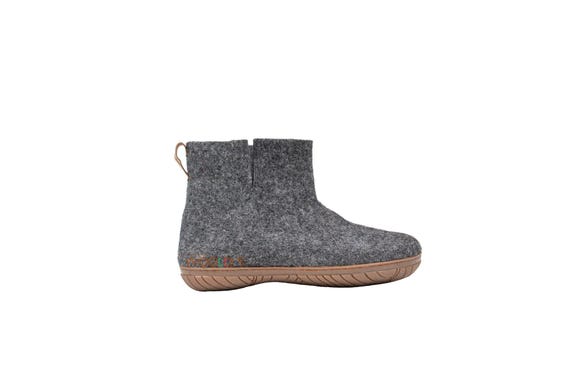 Charcoal Handmade Outdoor Boots With Rubber Sole - Wool Felted Boots