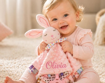 Amour de bébé personnalisé avec nom, doudou personnalisé, couverture de sécurité sensorielle à petits pois, cadeau de baby shower, lapin éléphant licorne
