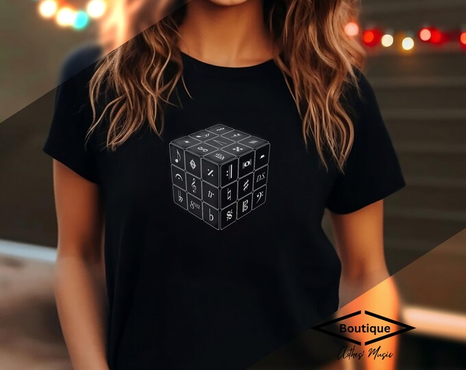 Muziek symbolen Rubik's Cube Shirt muzikant verjaardagscadeau Tee voor muziekliefhebbers Stijlvol muzikant T-shirt met muzikale elementen componist shirt