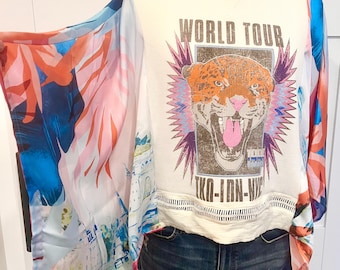 Def Leppard graphic thermal with flowy sleeves
