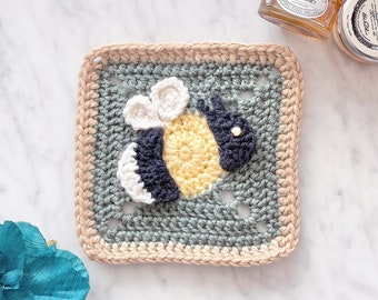 Bee Granny Square Crochet Pattern: Farm Animal Baby Blanket (Digital PDF Pattern)