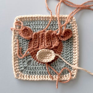 Highland Cow Granny Square Crochet Pattern With Video: Farm Animal Baby ...
