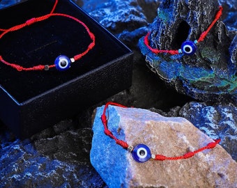 Red evil eye bracelet, BLESSED