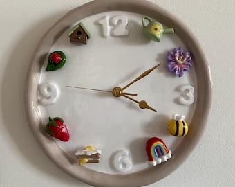Clock with seasonal magnet charms