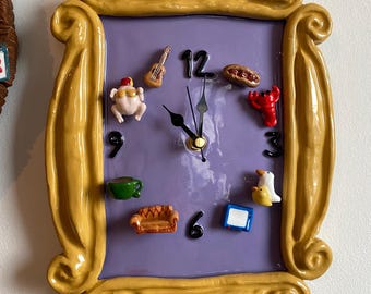 Reloj Friends con charms magnéticos