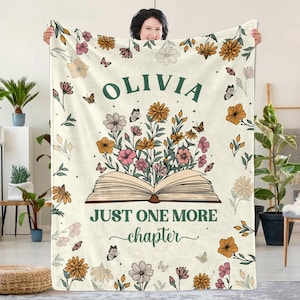 Personalized Book Florals Fleece Sherpa Throw Blanket, Book Lover Gift, Reading Blanket, Gift for Bookish Bookworm, Xmas Gifts, Gift for Her