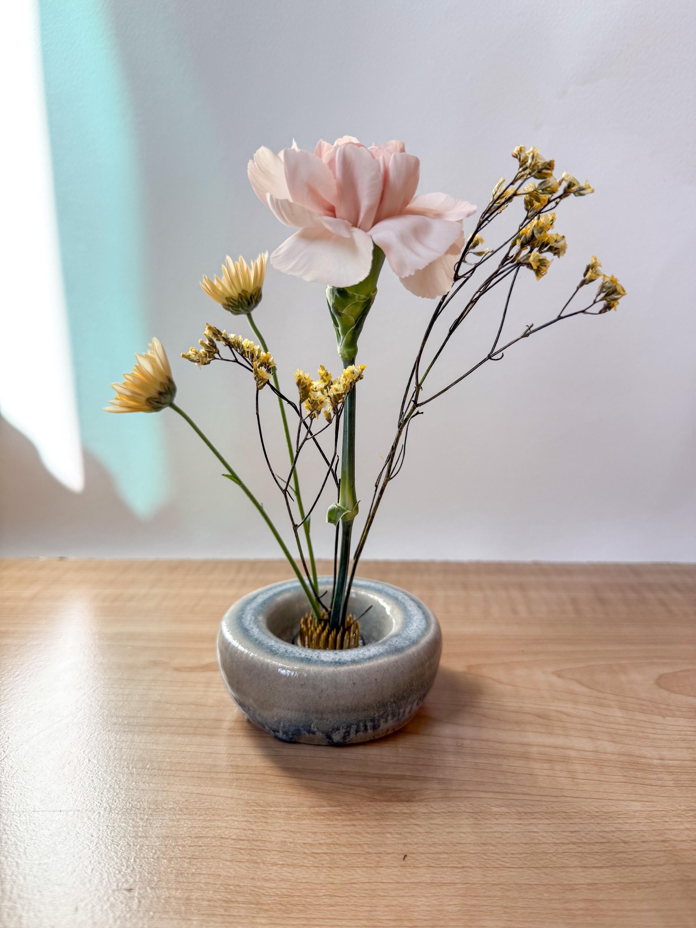 &TEAM K ケイ　BTW仁川ルネゾーンポカ　WoFオリヤンラキドロ　セット Ikebana Kenzan Bowl – Wheel-thrown Ceramic Arrangement Vessel - Etsy