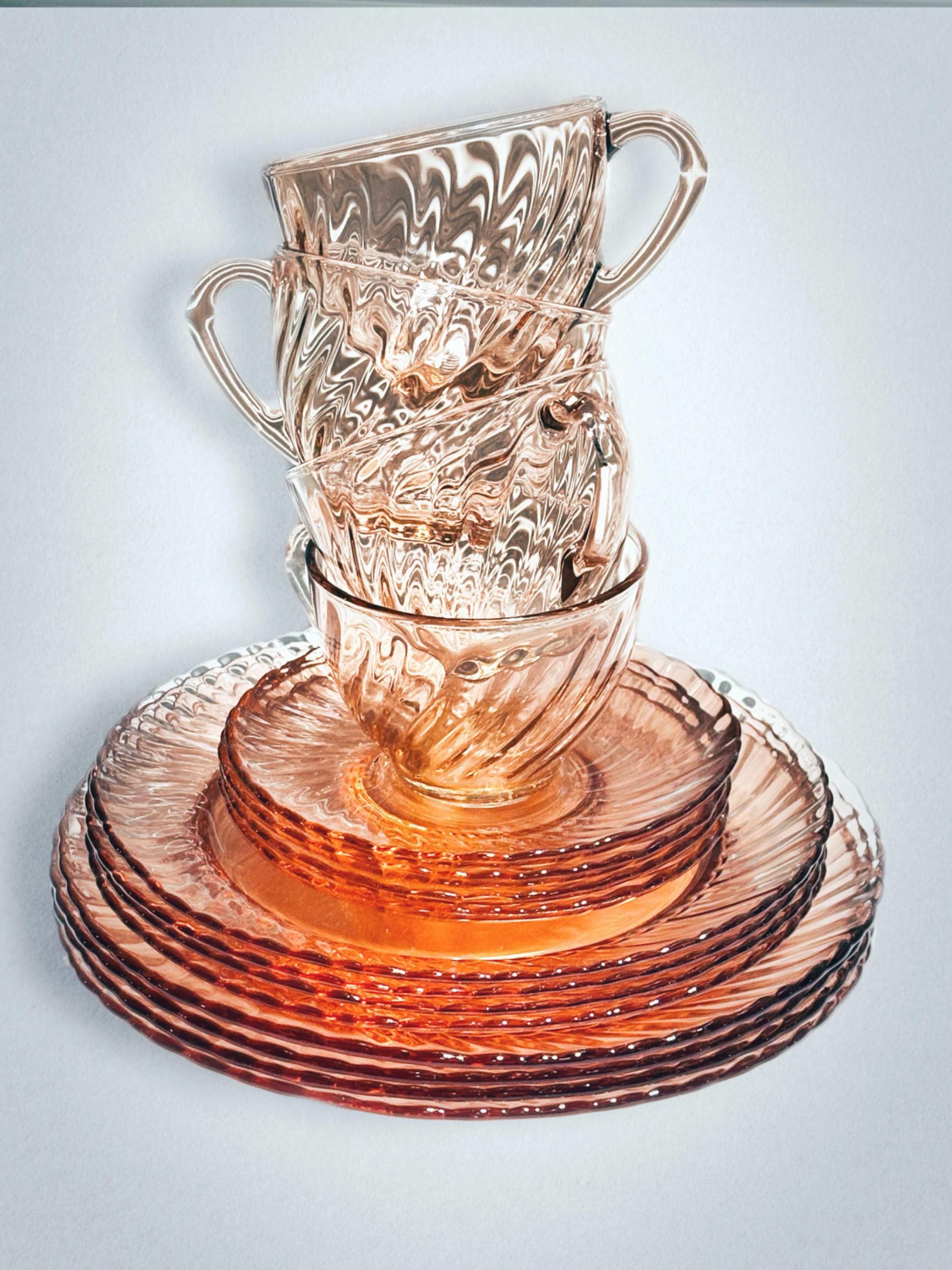 Arcoroc Rosaline Pink Swirl Luminarc Pink Glass Place Settings 4 Piece Settings