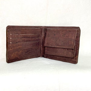 Cartera plegable marrón, cuero de corcho, protección RFID, lista para grabar, 9 ranuras para tarjetas de crédito empotradas, monedero con cierre magnético oculto