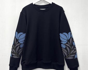 Embroidered Floral Sweatshirt | Boho Cottagecore Flower Sweatshirt | Crew Neck Sweatshirt, Gift Flowers Sweatshirt