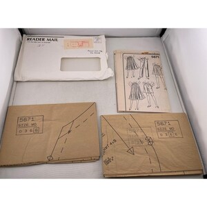 Vintage Reader Mail Symönster Misses' Pull-On Kjol, Byxor & Shorts Storlek M