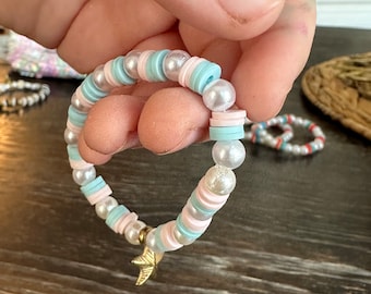 cotton candy stars beaded bracelet
