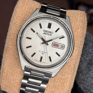 Seiko 7019 - Etsy