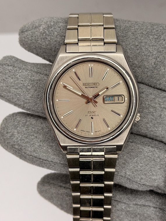 Vintage Seiko 5 Automatic Dx 21 Jewels Day/date Men's Wristwatch