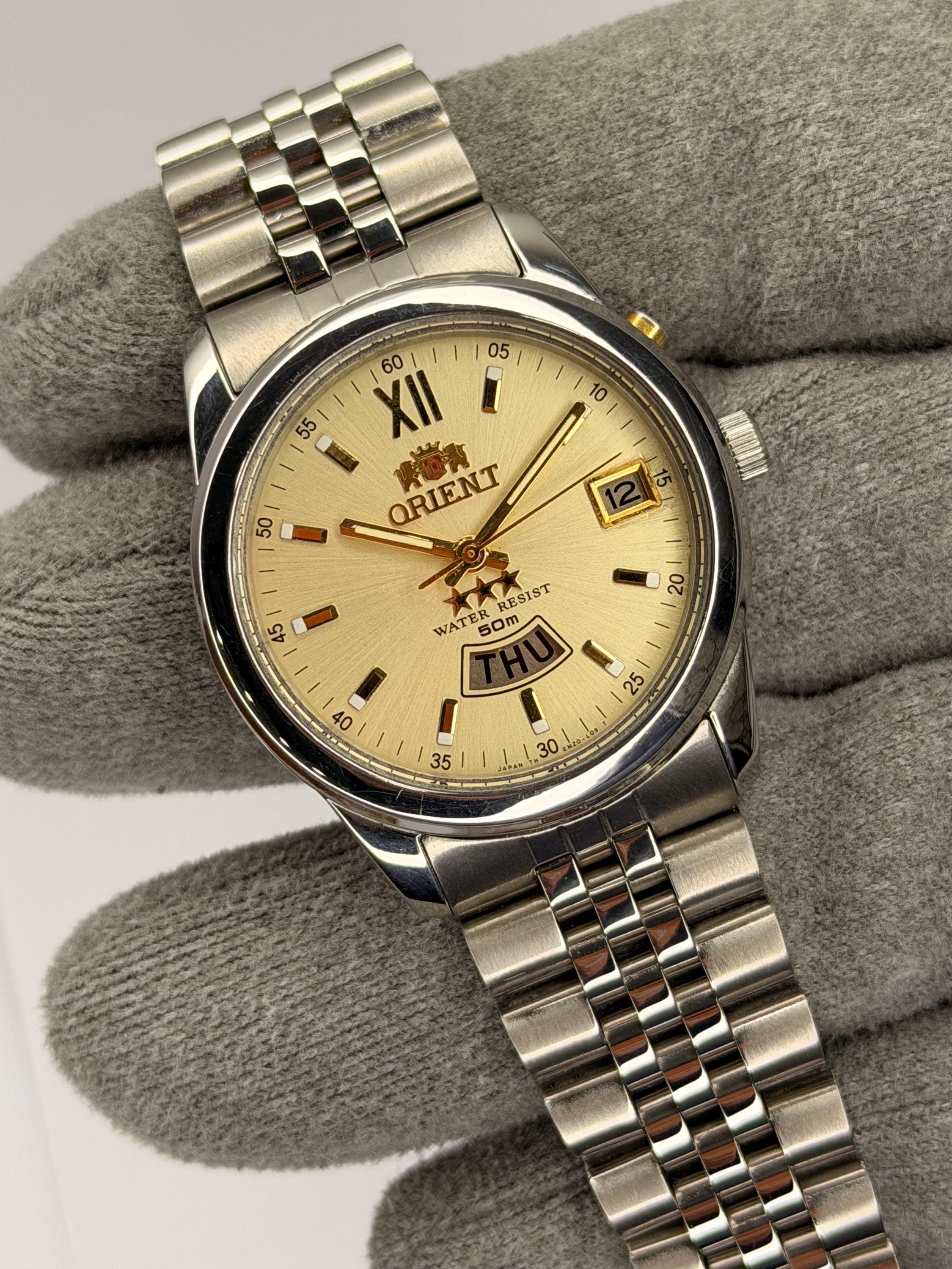 Vintage Orient 3 Star Automatic 50m Day/date Men's Wristwatch
