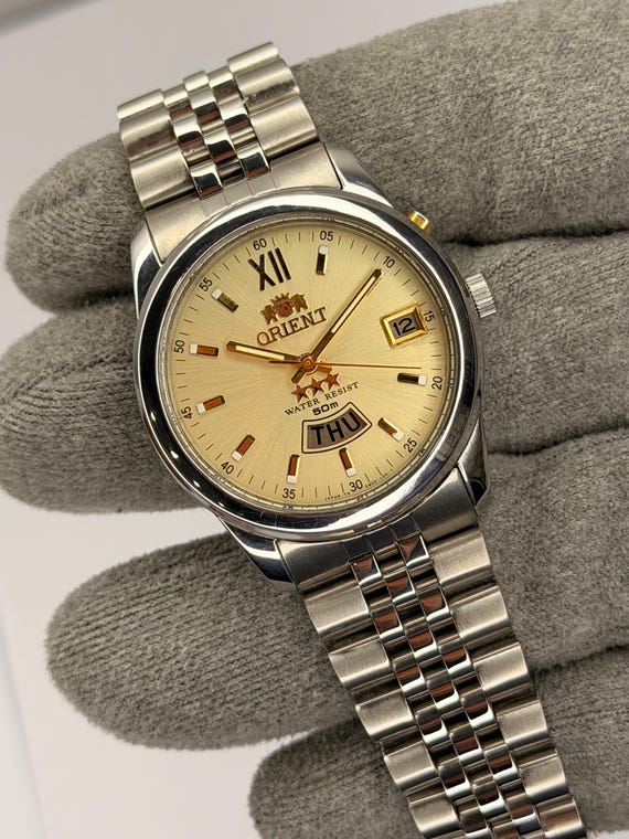 Vintage Orient 3 Star Automatic 50m Day/date Men's Wristwatch