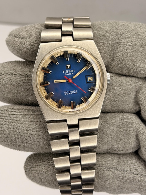 Vintage tissot Swiss automatic seastar date men’s wristwatch