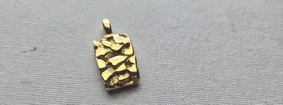Vintage Goldtone Carat Creations Pendant