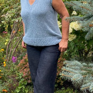 Handmade Alpaca Wool Knit Vest: Blue Sleeveless Sweater with Silver Flecks
