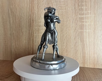 Viking Lovers Embrace Figurine - Handcrafted Resin Statue Inspired by Viking Spirit and Romance